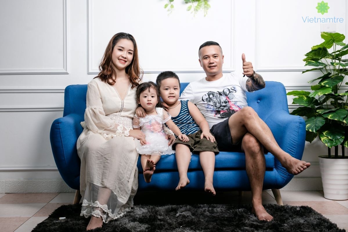 Hot Mom Hà Trịnh chia sẻ bí quyết chăm con